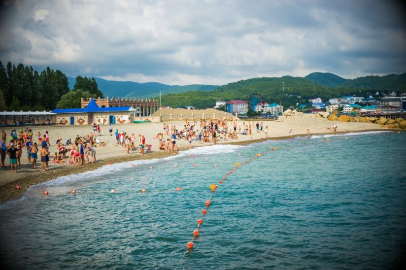 Детский санаторно-оздоровительный лагерь "Морская волна" с.Лермонтово