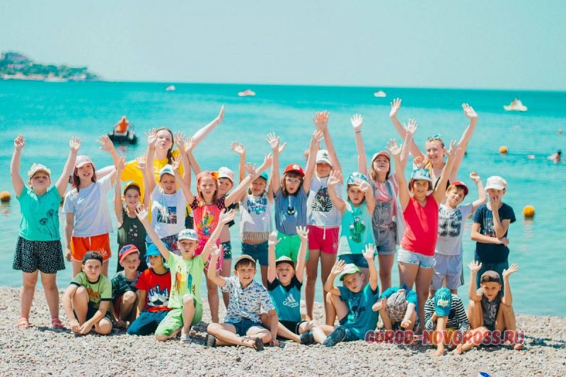 Детский санаторно-оздоровительный лагерь "Морская волна" с.Лермонтово